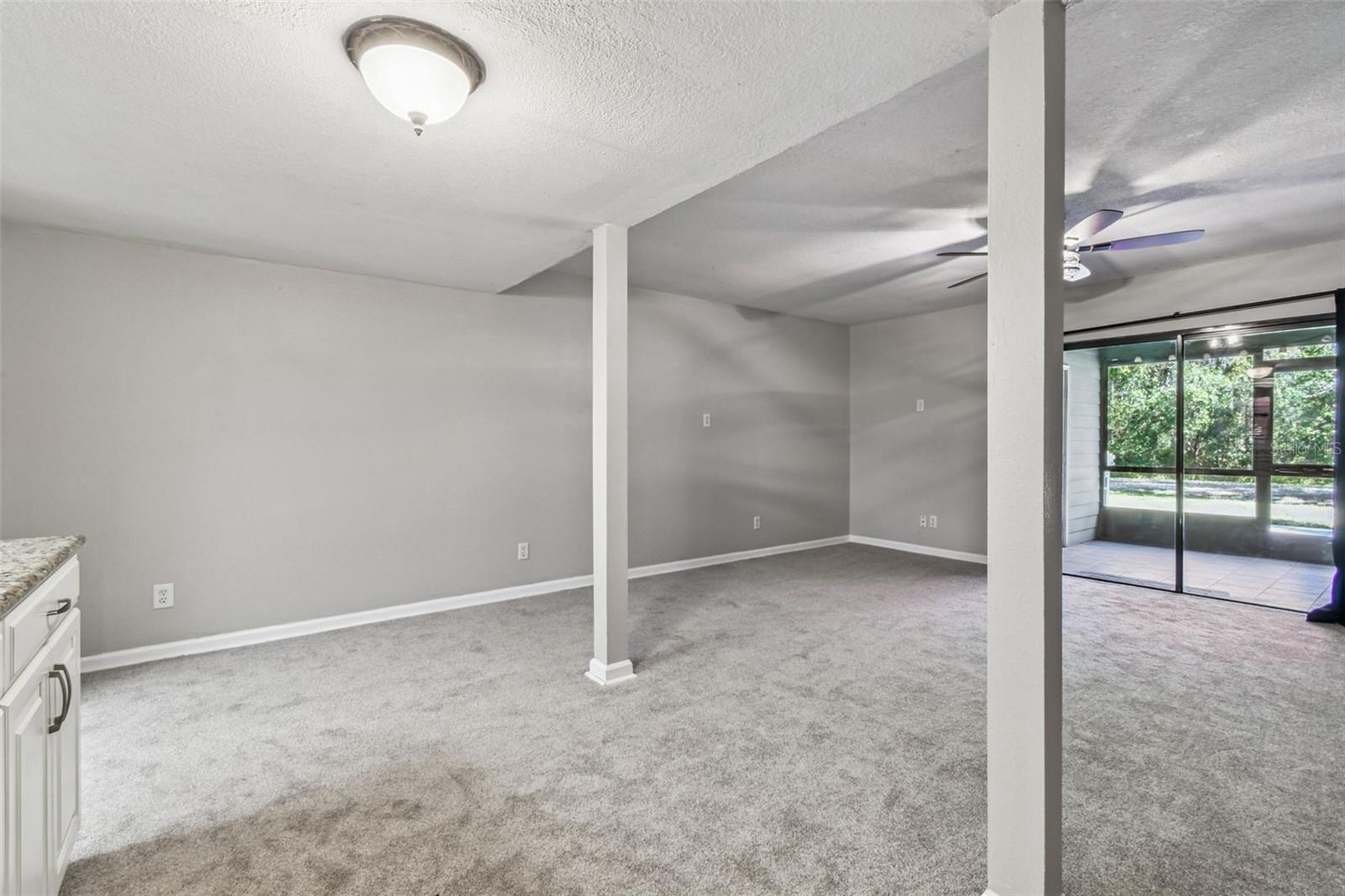 Image 13 of 57 For 14203 Wellesley Drive