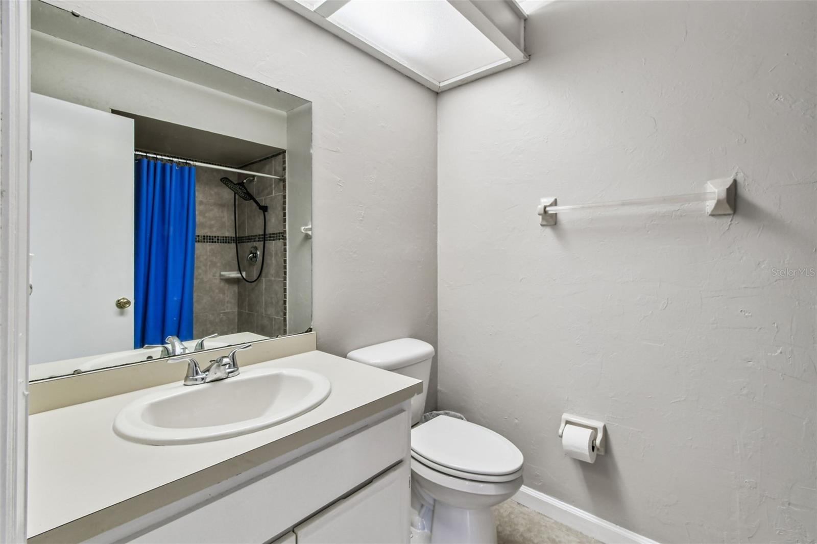 Image 21 of 57 For 14203 Wellesley Drive