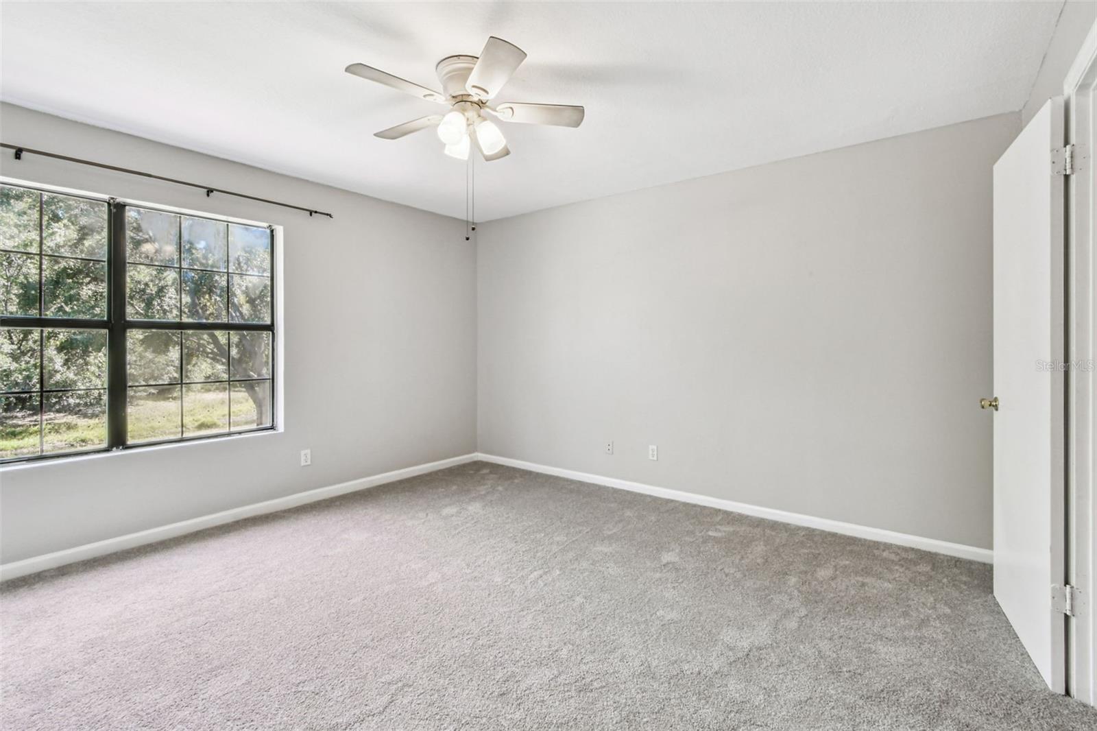 Image 26 of 57 For 14203 Wellesley Drive