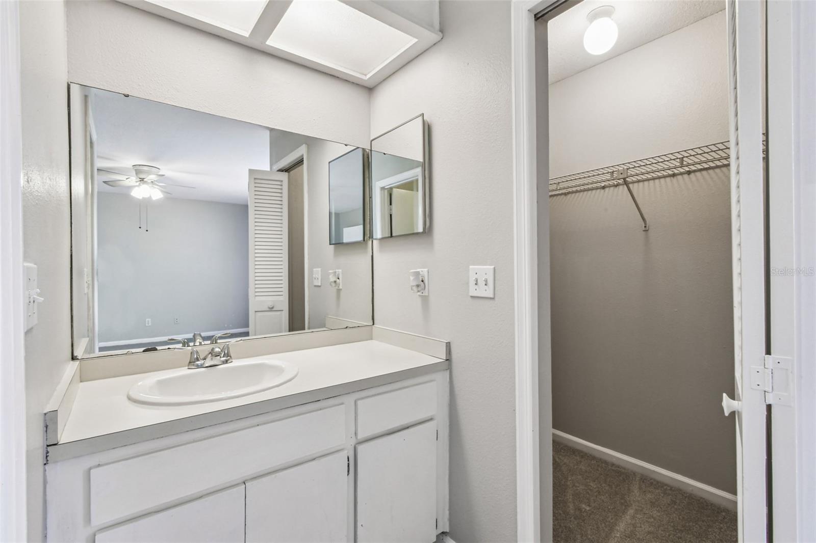 Image 27 of 57 For 14203 Wellesley Drive