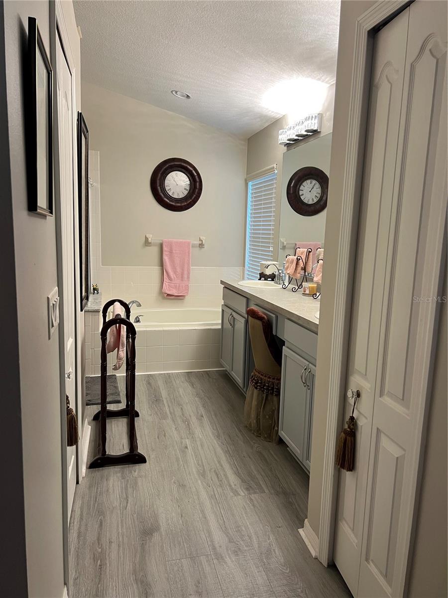 Image 18 of 27 For 3207 Sunwatch Drive