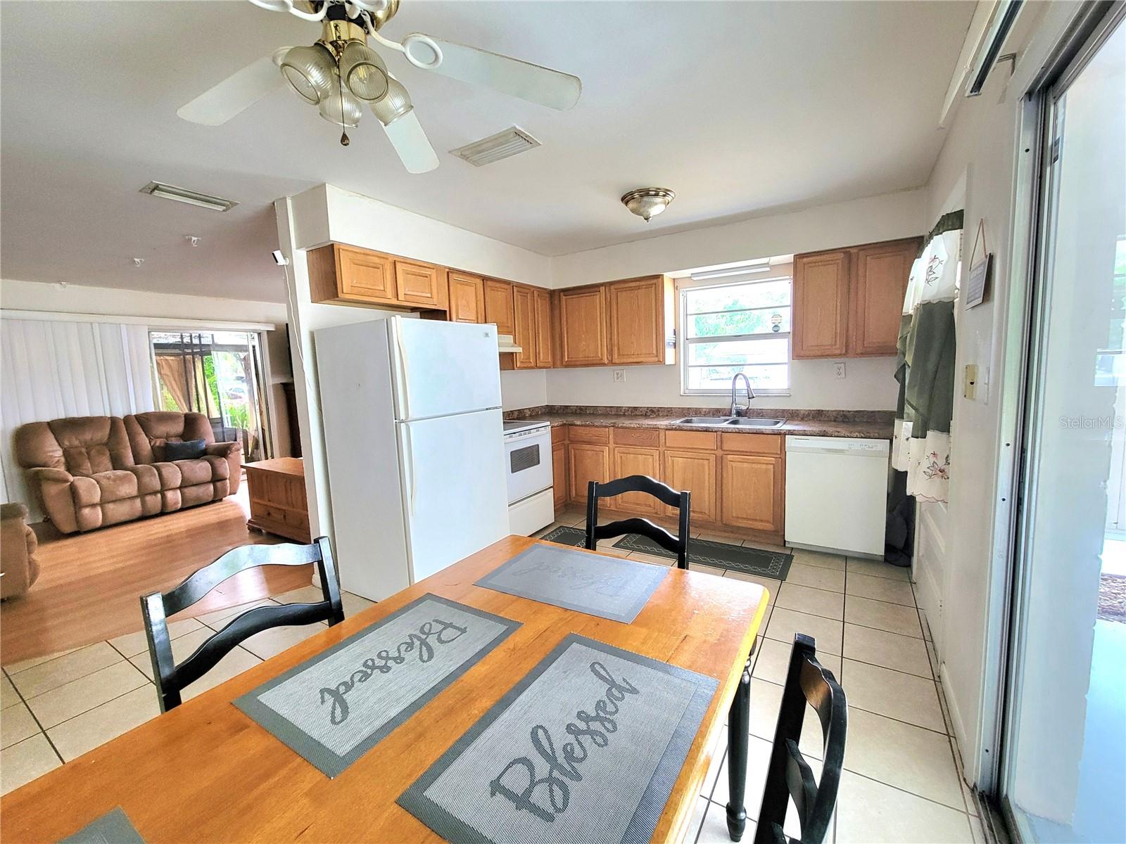 Image 12 of 40 For 516 Bahia Track Run