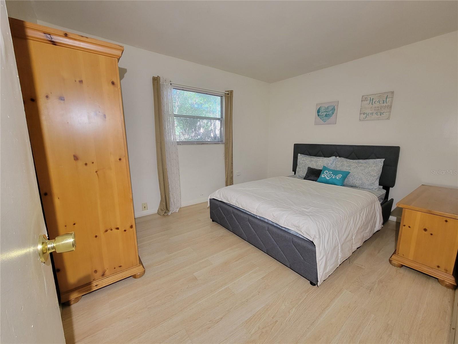 Image 14 of 40 For 516 Bahia Track Run