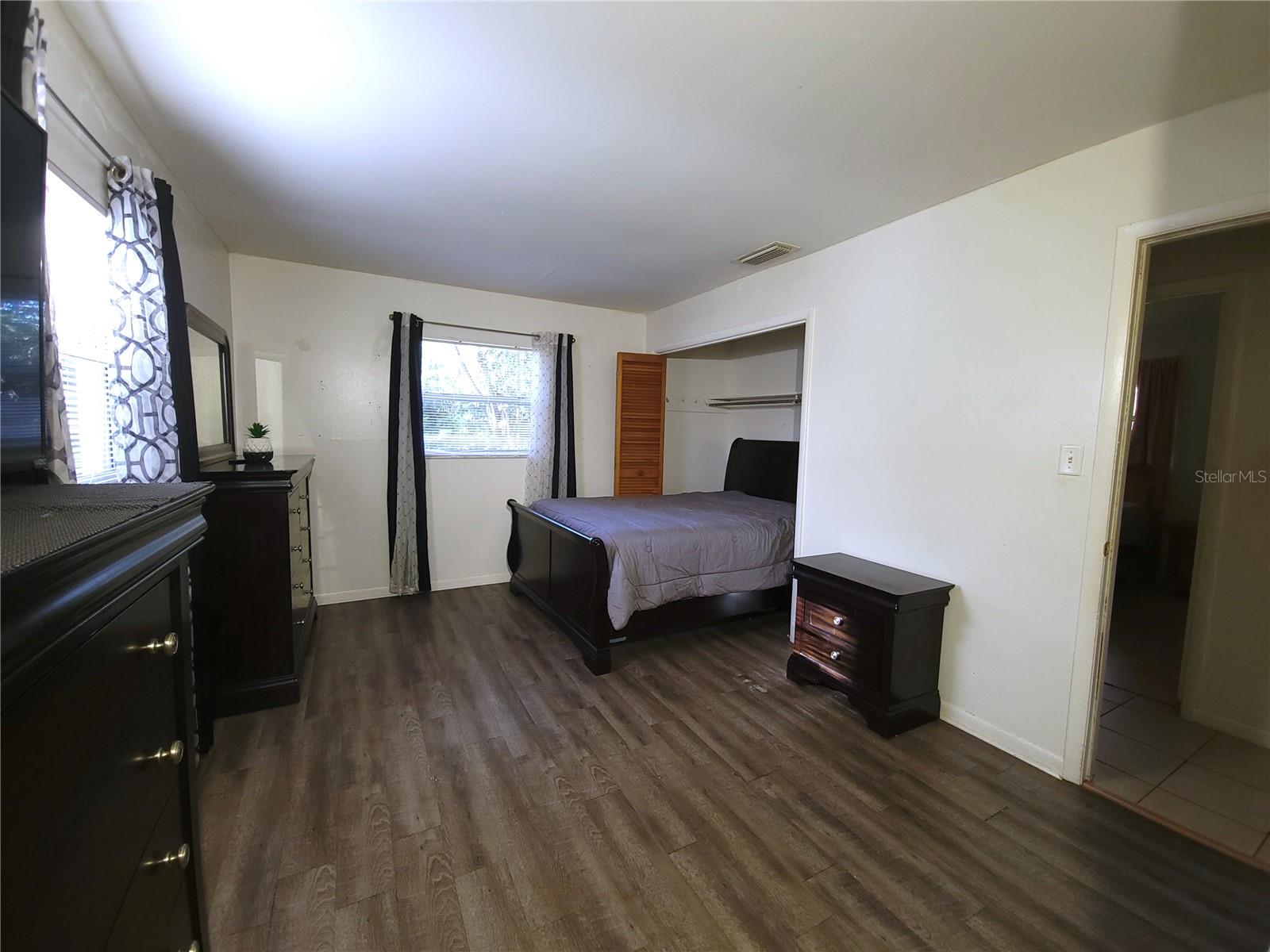 Image 23 of 40 For 516 Bahia Track Run