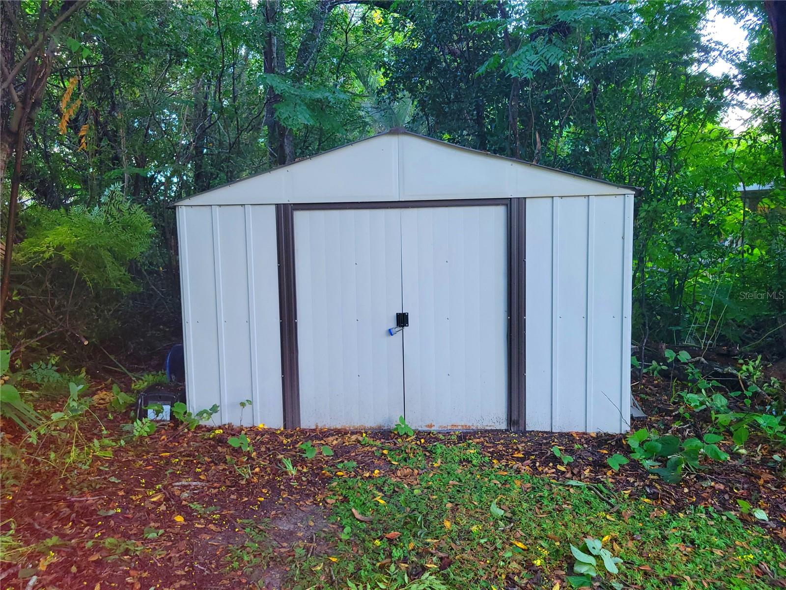 Image 35 of 40 For 516 Bahia Track Run