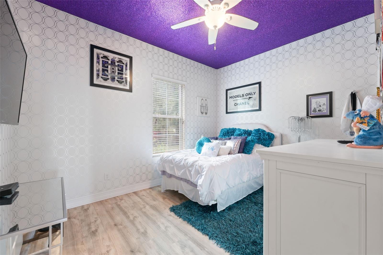 Image 43 of 81 For 5906 Fishhawk Crossing Boulevard