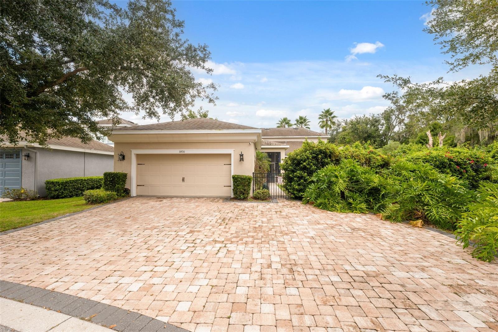 Image 60 of 81 For 5906 Fishhawk Crossing Boulevard
