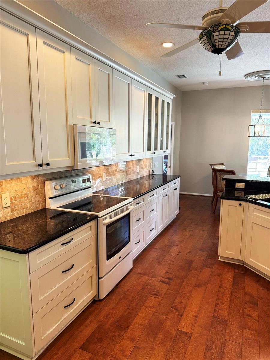 Image 45 of 51 For 8812 30th Street E
