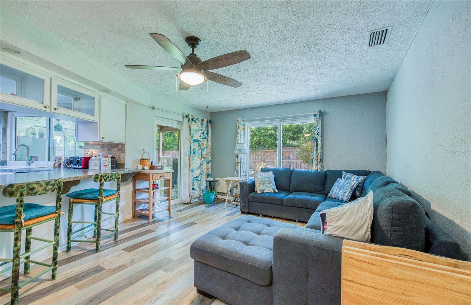 Image 12 of 76 For 6861 4th Street S