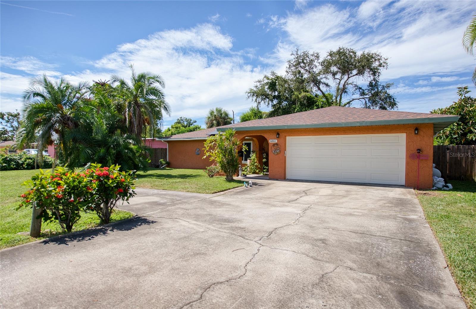 Image 64 of 76 For 6861 4th Street S