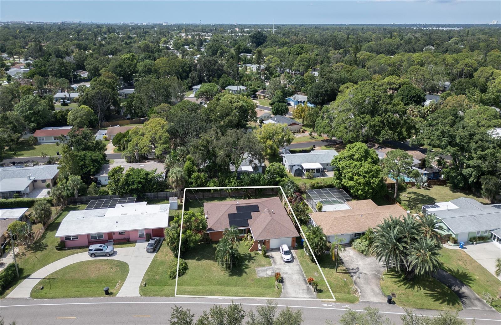 Image 9 of 76 For 6861 4th Street S