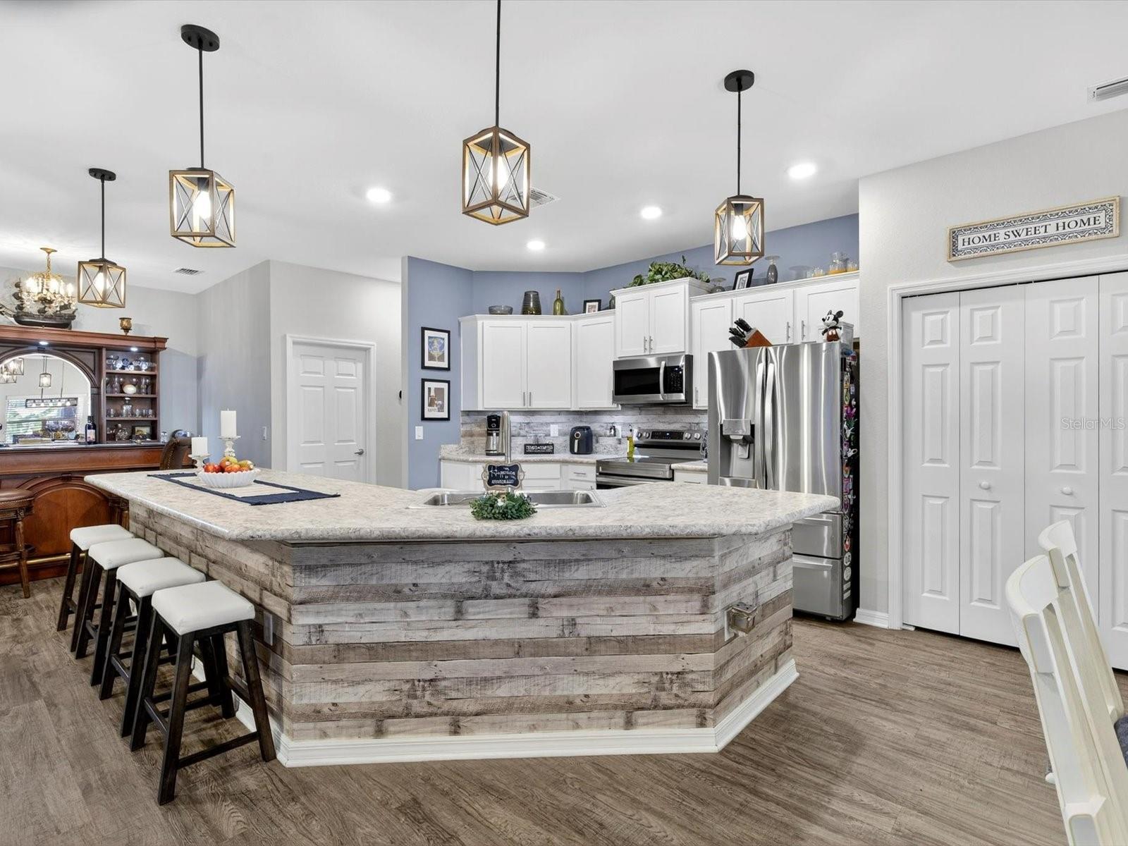 Image 14 of 45 For 6870 Mossy Oak Lane
