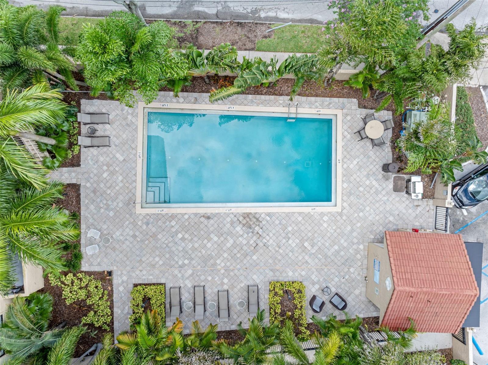 Image 16 of 50 For 2109 Bayshore Boulevard 102