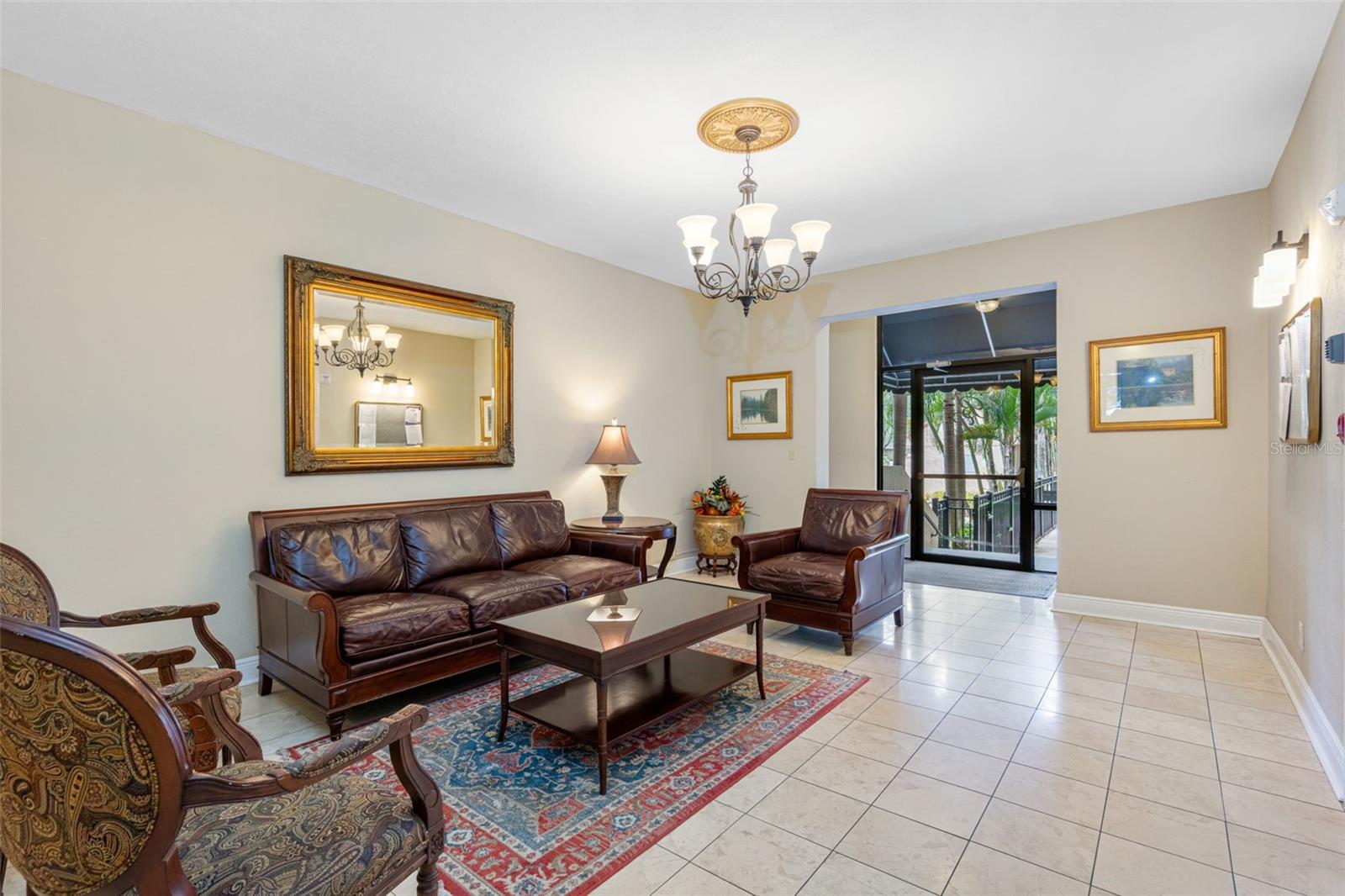 Image 29 of 50 For 2109 Bayshore Boulevard 102