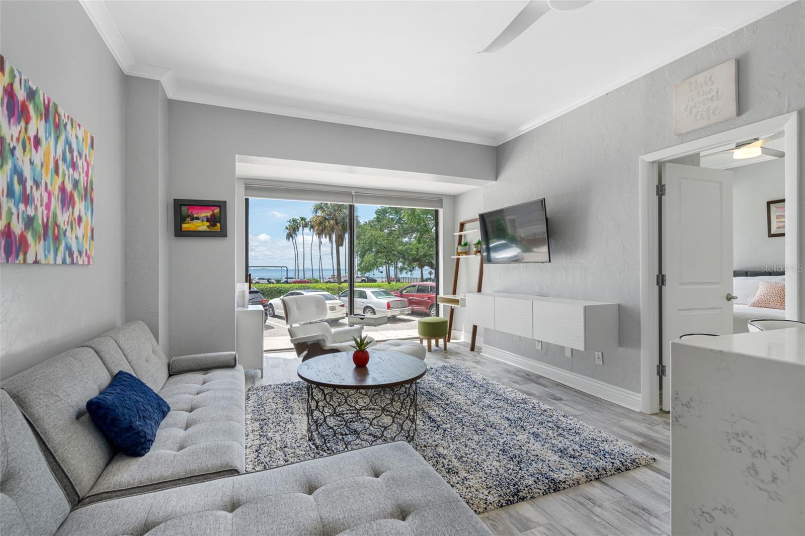 Image 42 of 50 For 2109 Bayshore Boulevard 102