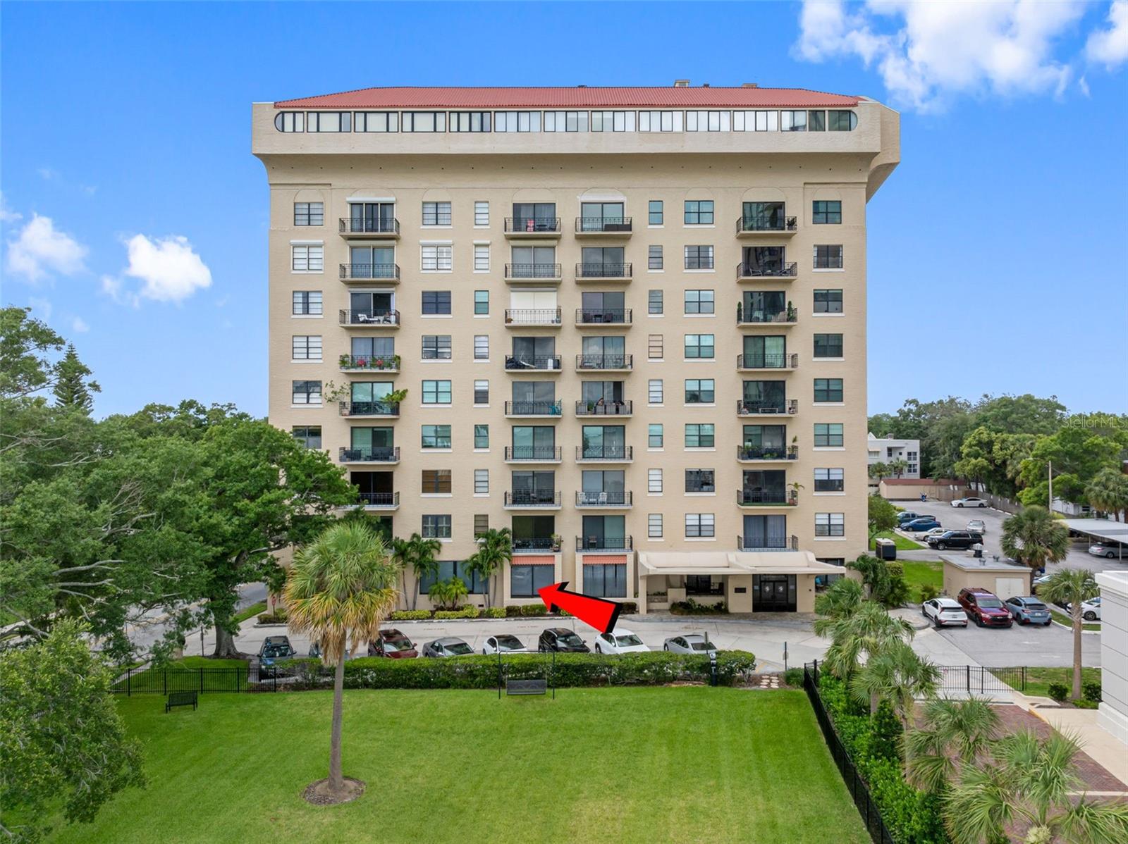 Image 6 of 50 For 2109 Bayshore Boulevard 102