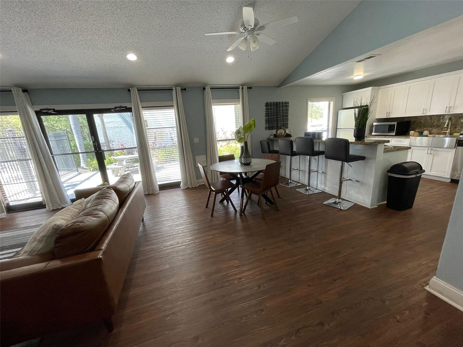 Image 21 of 23 For 7506 Stillridge Drive J