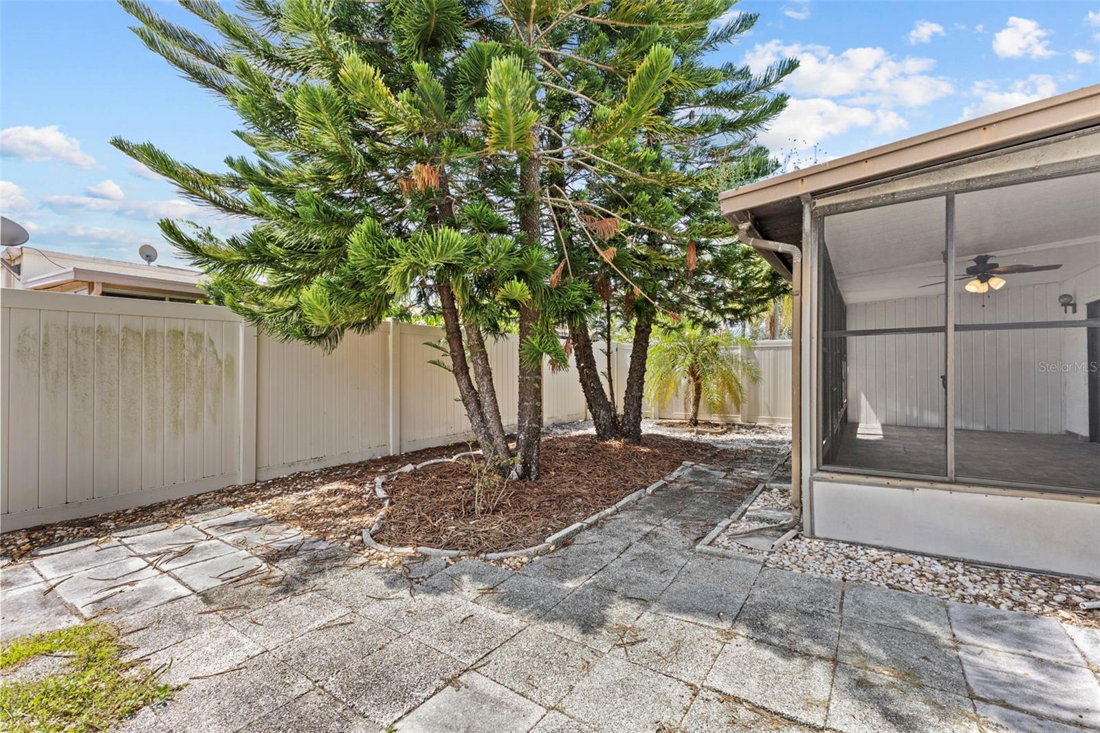 Image 21 of 29 For 4326 Fern Glen Street