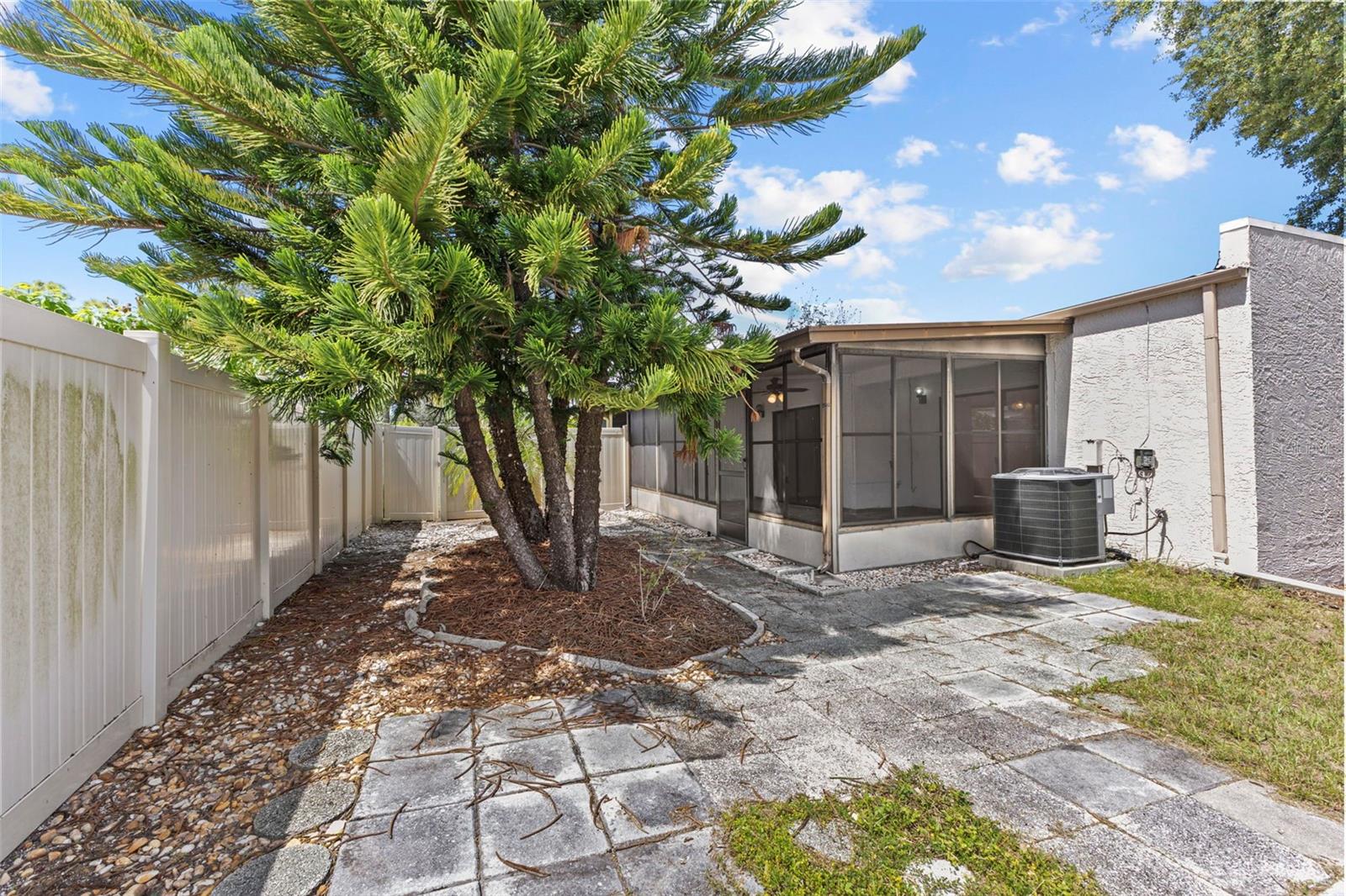Image 22 of 29 For 4326 Fern Glen Street