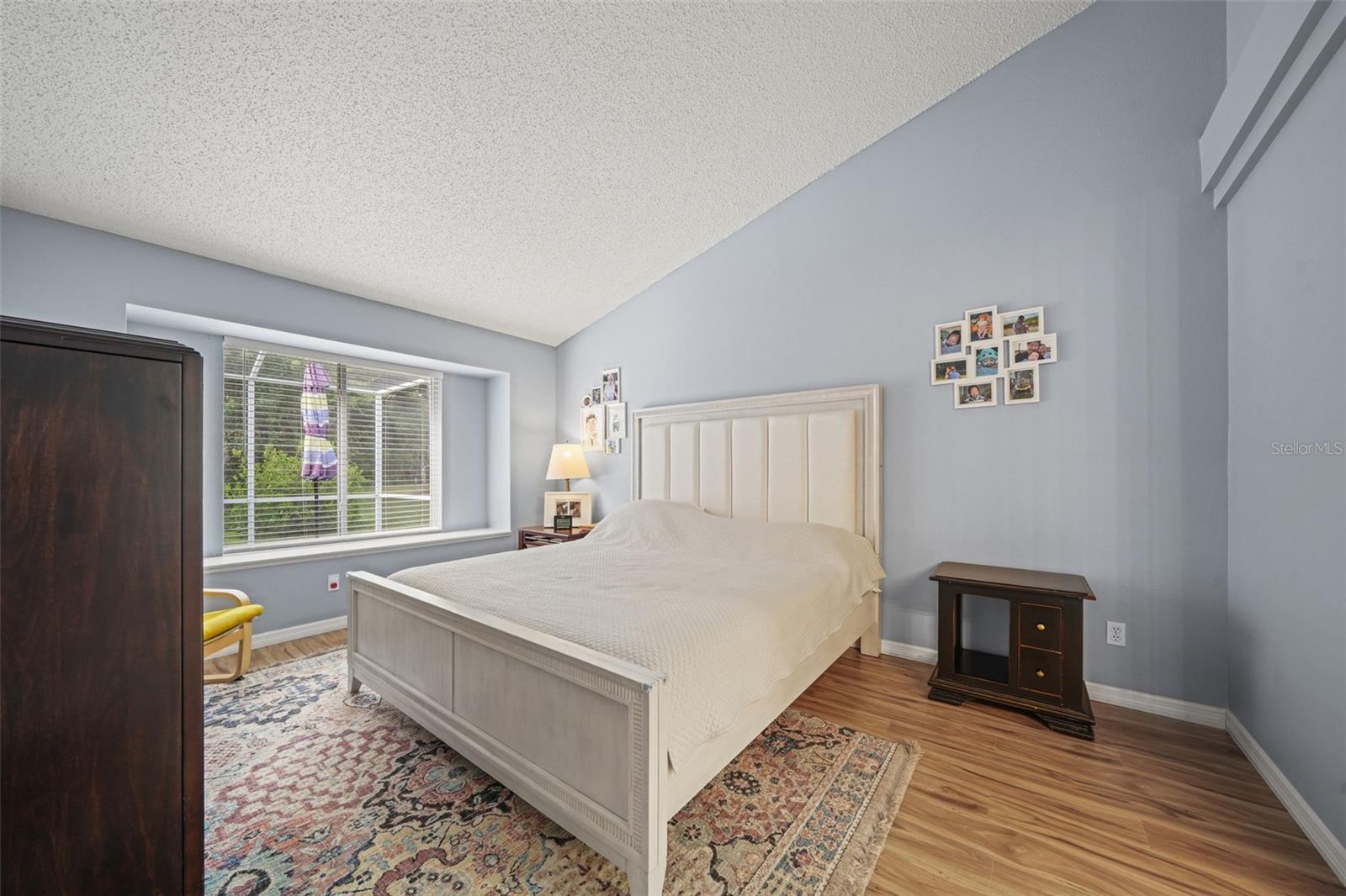 Image 29 of 51 For 7810 Grimsby Lane
