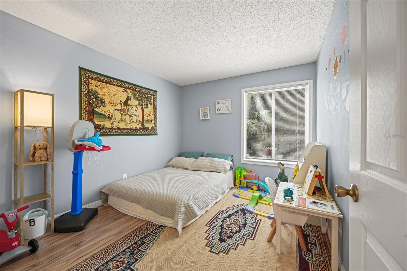 Image 36 of 51 For 7810 Grimsby Lane