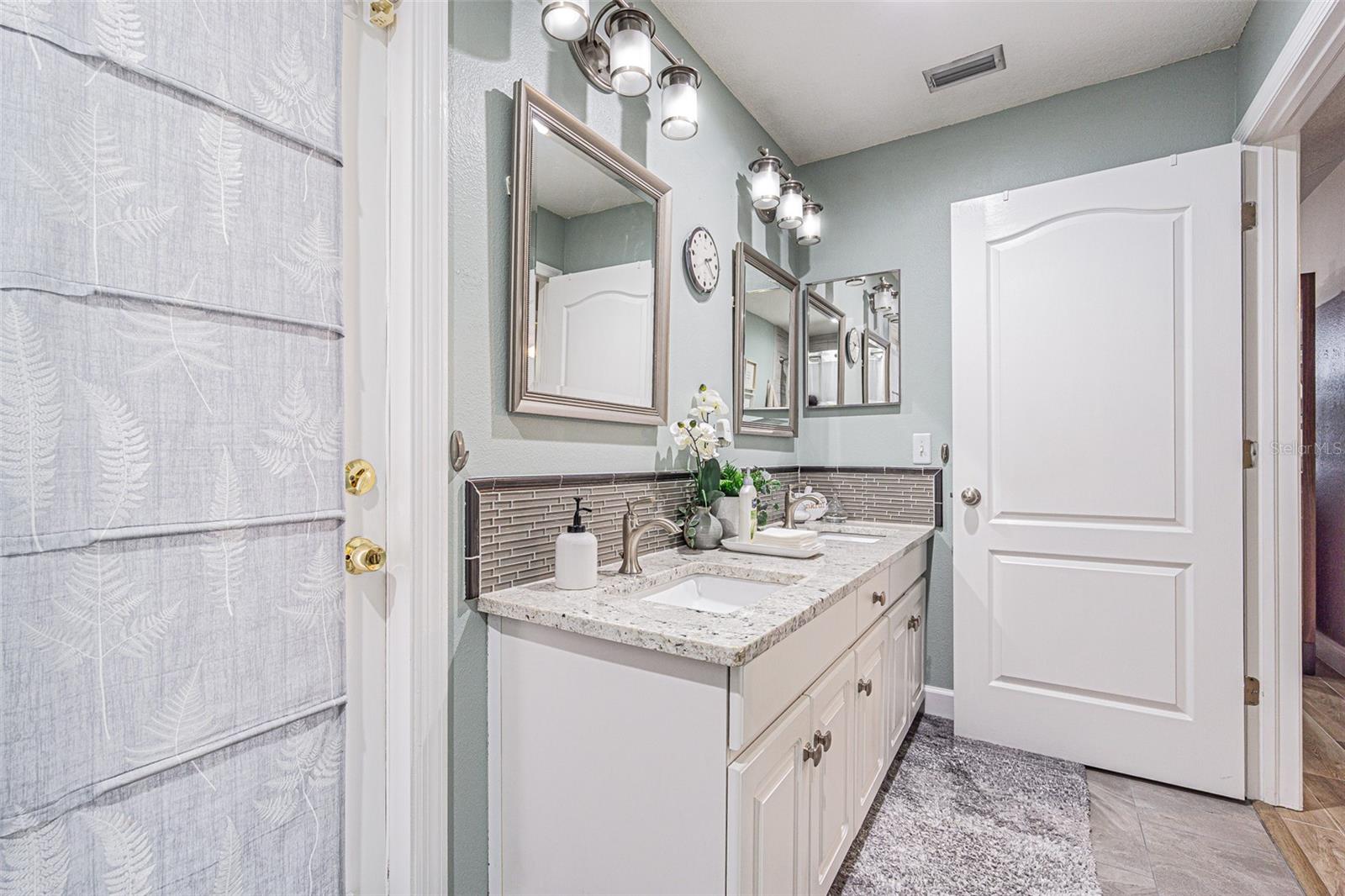 Image 11 of 60 For 9809 La Rita Place