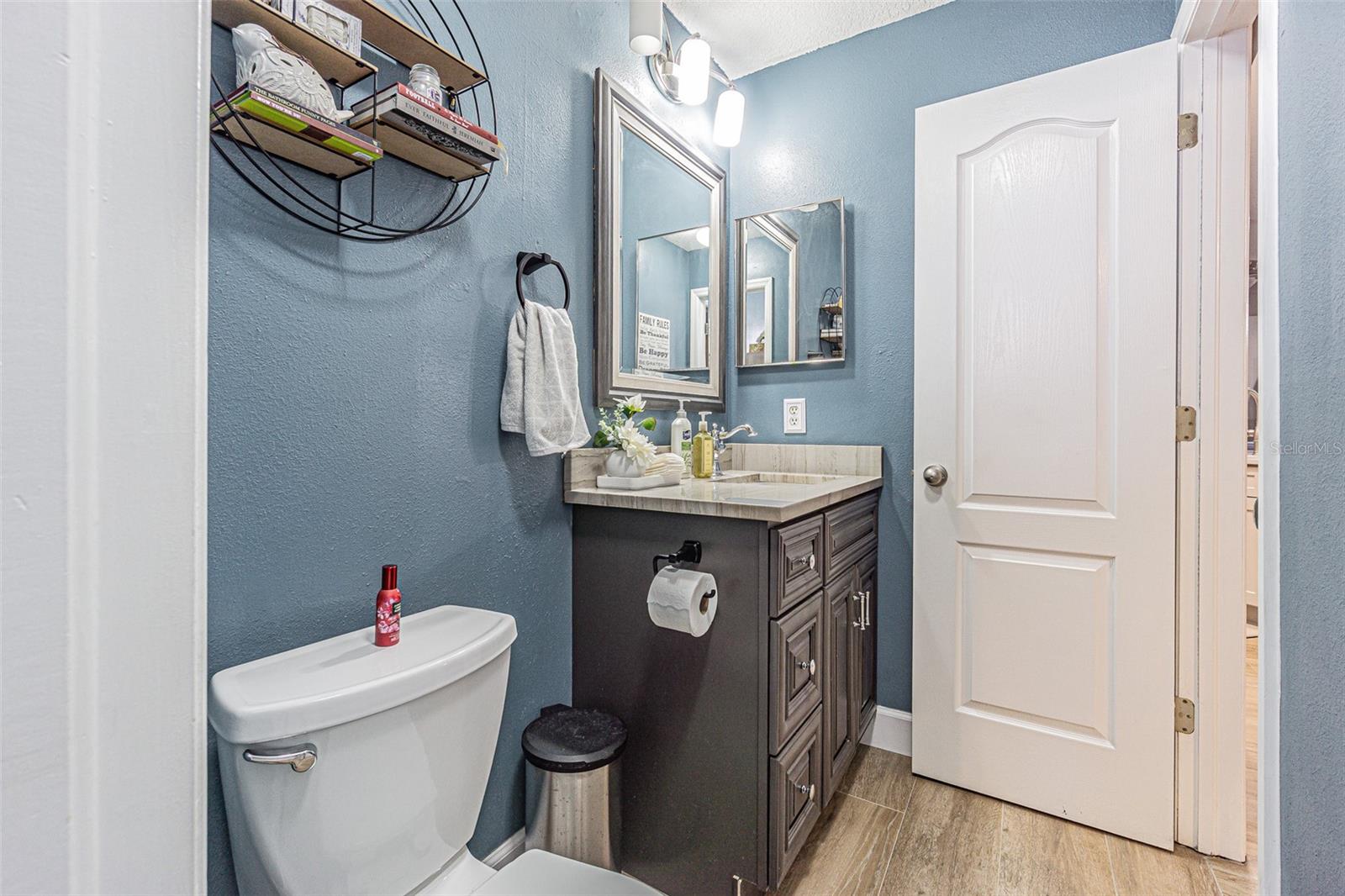 Image 20 of 60 For 9809 La Rita Place
