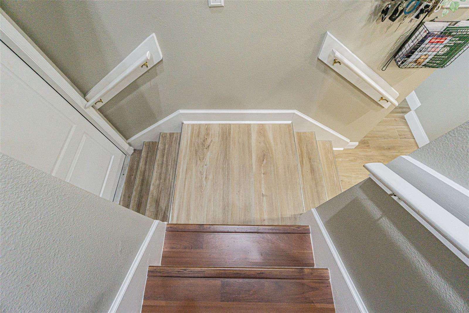 Image 28 of 60 For 9809 La Rita Place