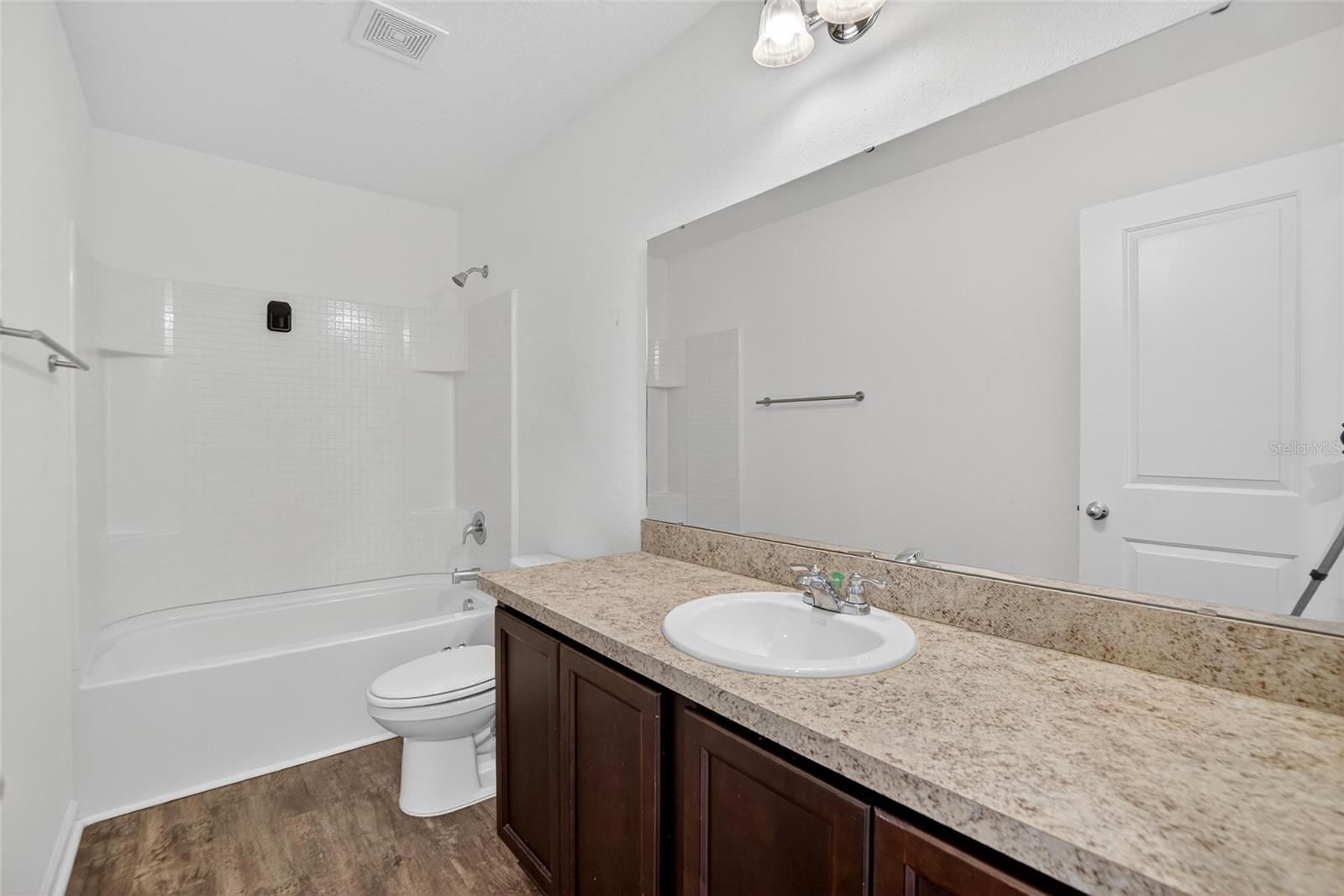 Image 21 of 37 For 1147 Anchor Bend Drive