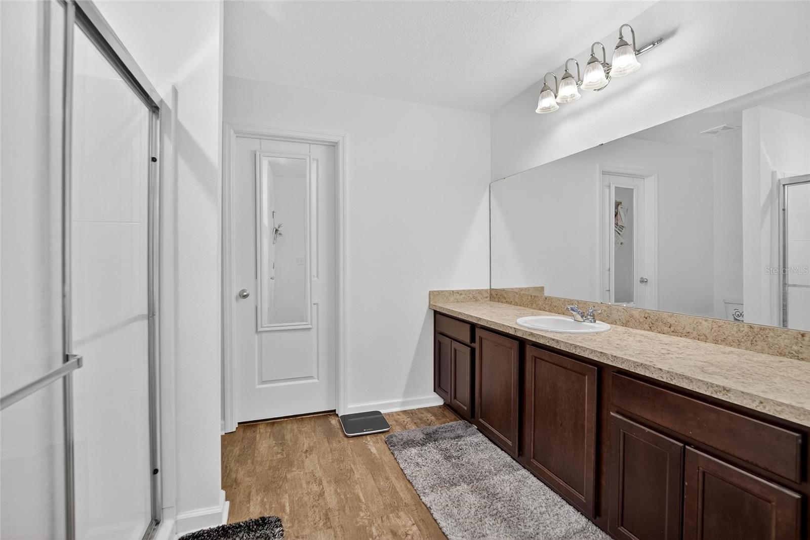 Image 25 of 37 For 1147 Anchor Bend Drive