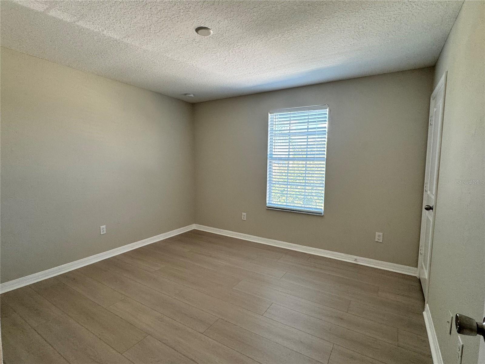 Image 23 of 32 For 10021 Crested Fringe Drive