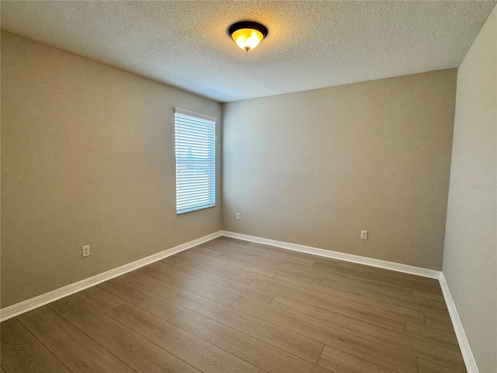 Image 24 of 32 For 10021 Crested Fringe Drive