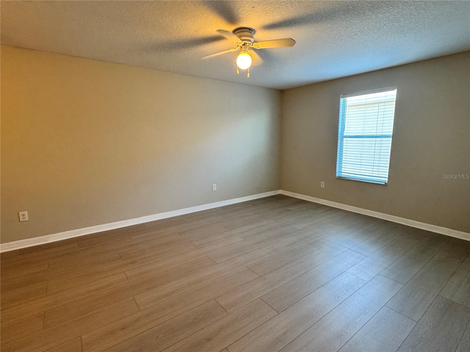 Image 27 of 32 For 10021 Crested Fringe Drive