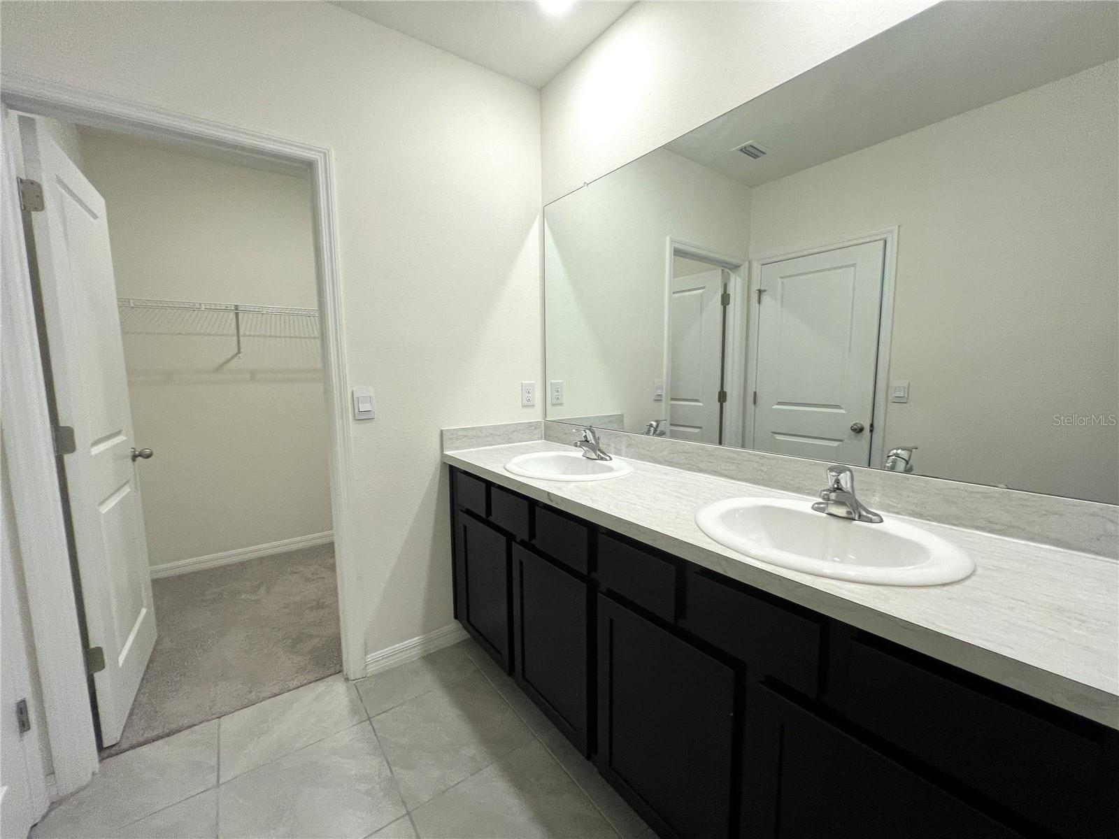 Image 24 of 30 For 32817 Pez Landing Lane