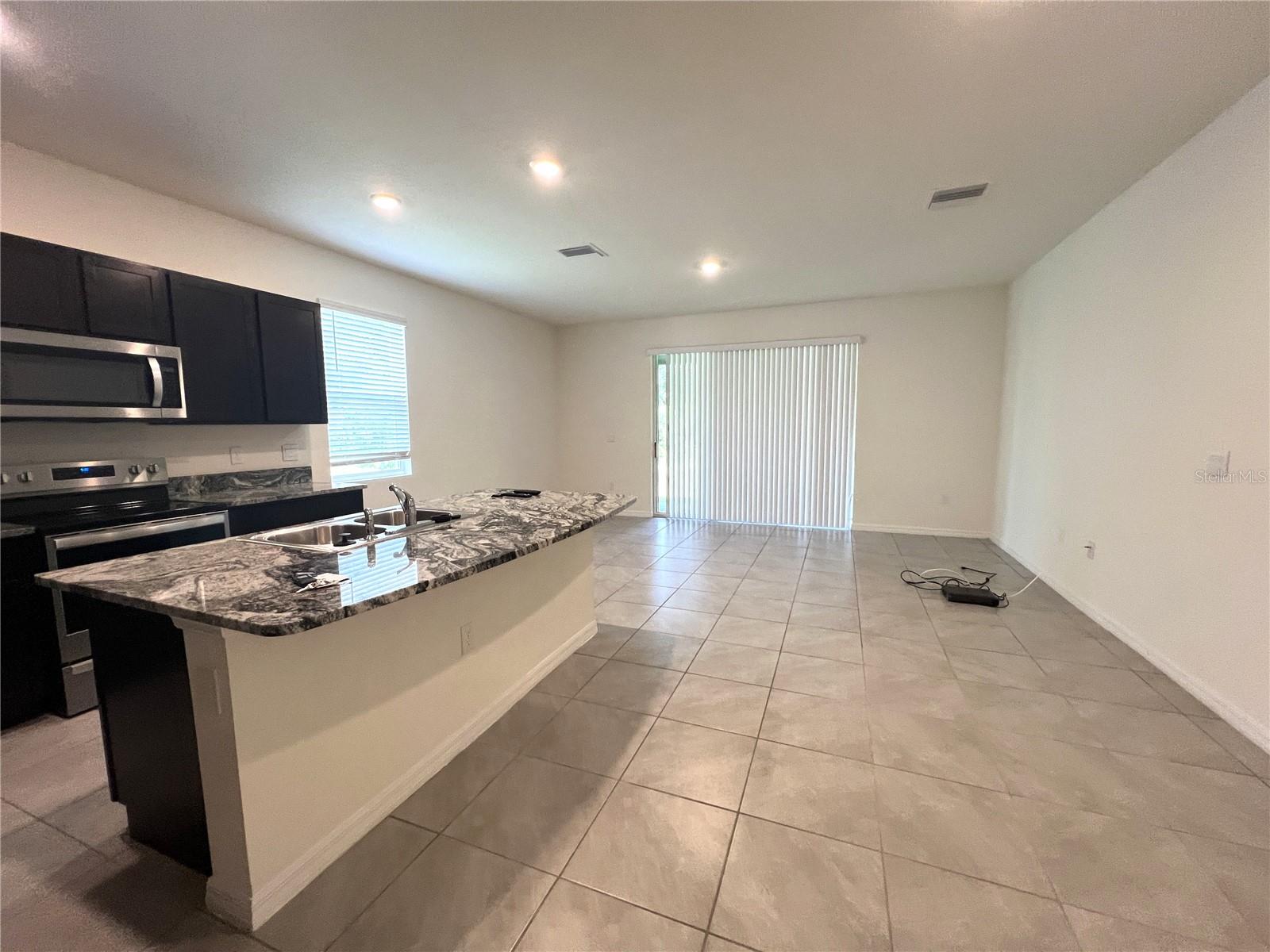 Image 4 of 30 For 32817 Pez Landing Lane