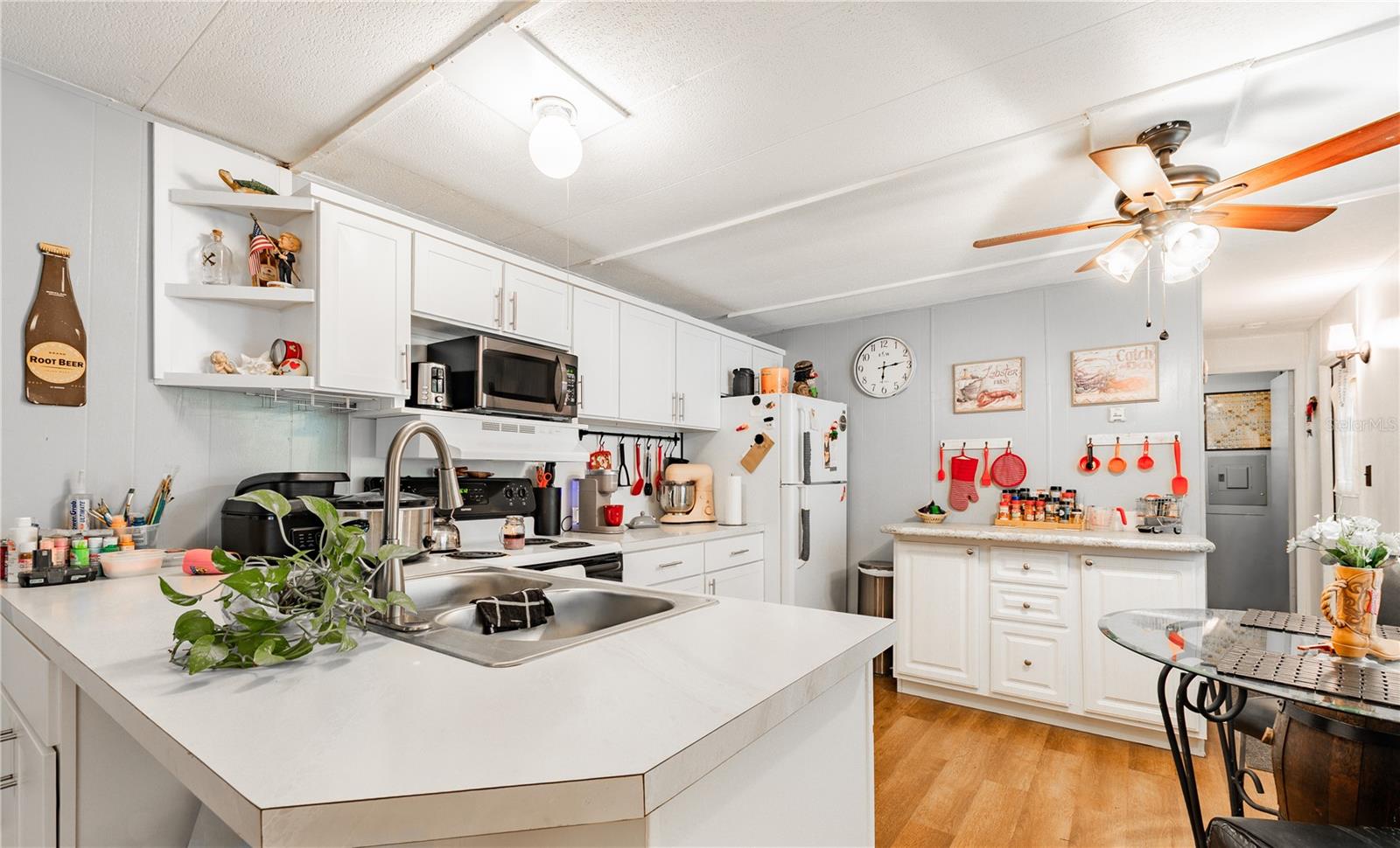 Image 6 of 30 For 7139 El Conquistador Street
