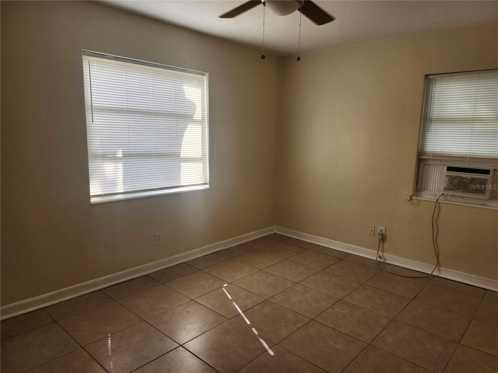 Image 10 of 14 For 107 Habana Avenue A