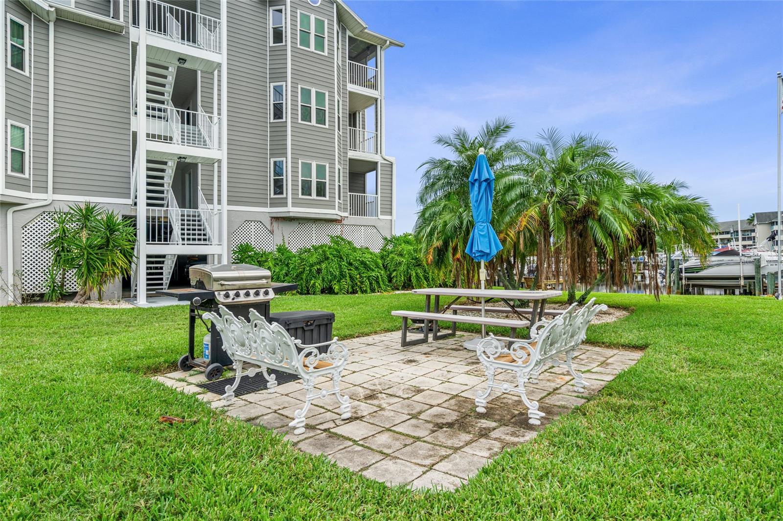 Image 26 of 37 For 5722 Biscayne Court 308