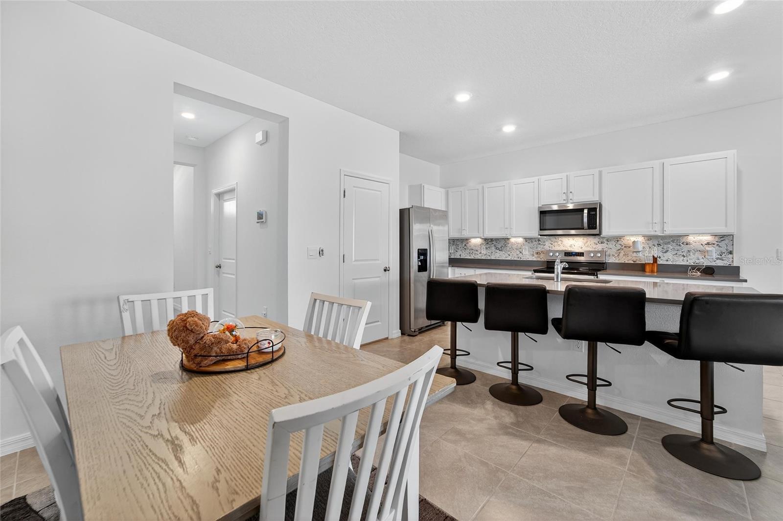 Image 11 of 64 For 3504 White Dandelion Court
