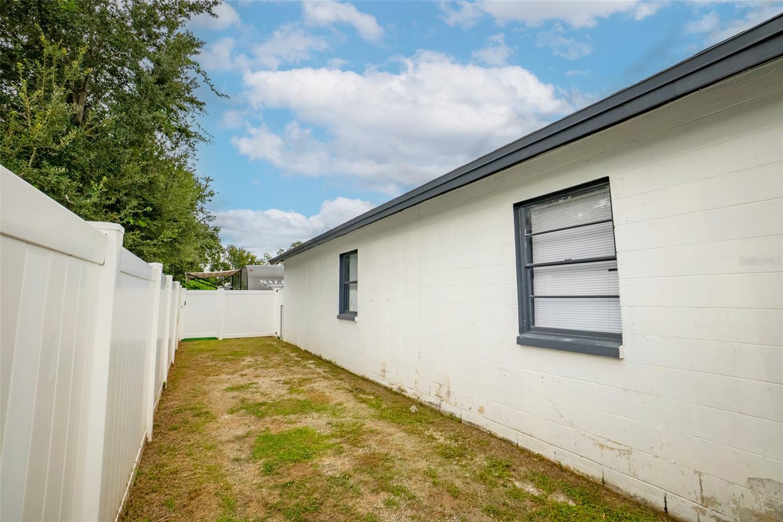 Image 4 of 46 For 3414 Wilder Avenue