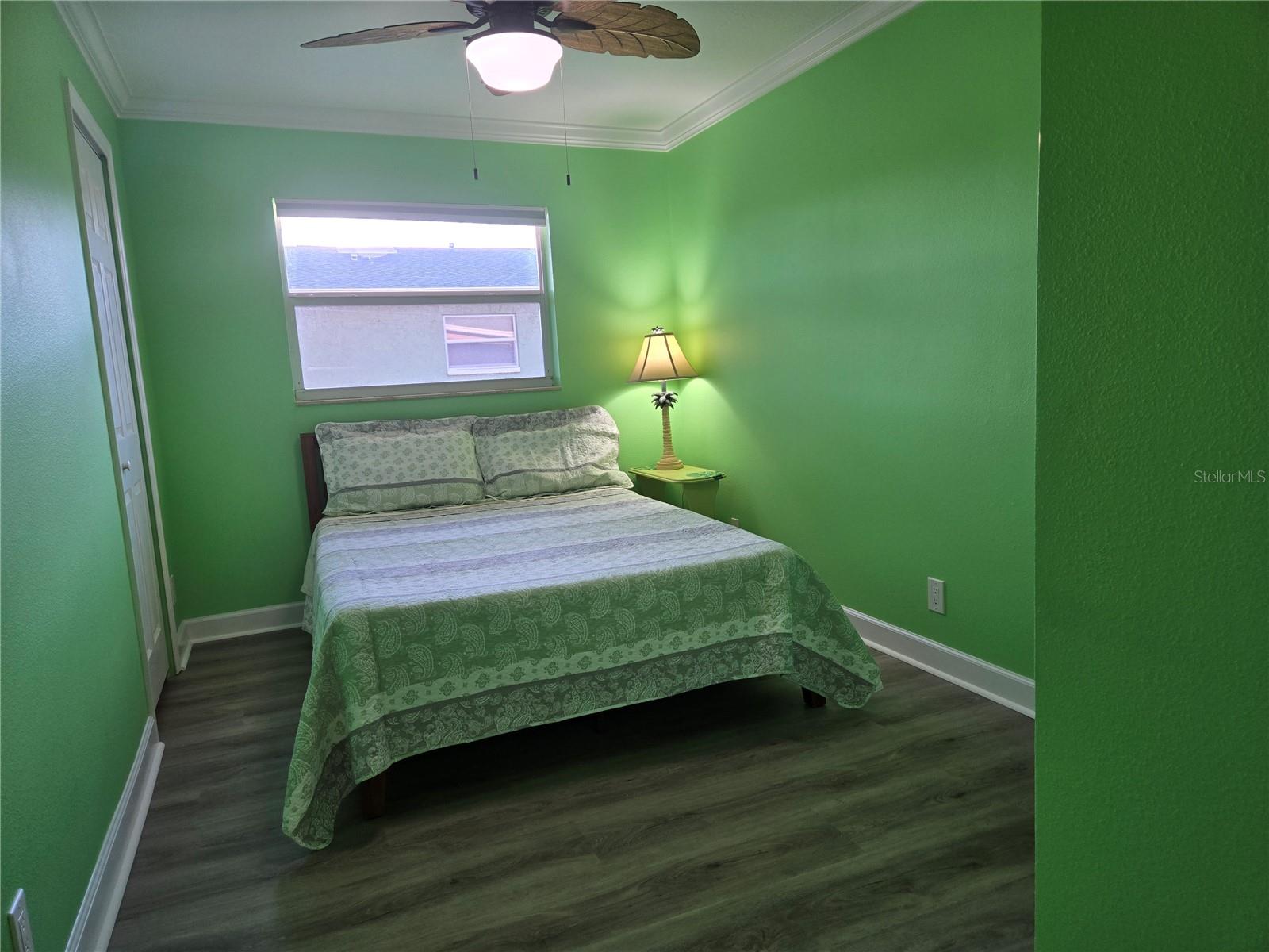Image 12 of 40 For 5605 Shore Boulevard S B