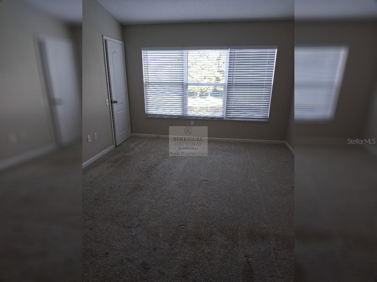 Image 5 of 13 For 2534 Glenrise Place