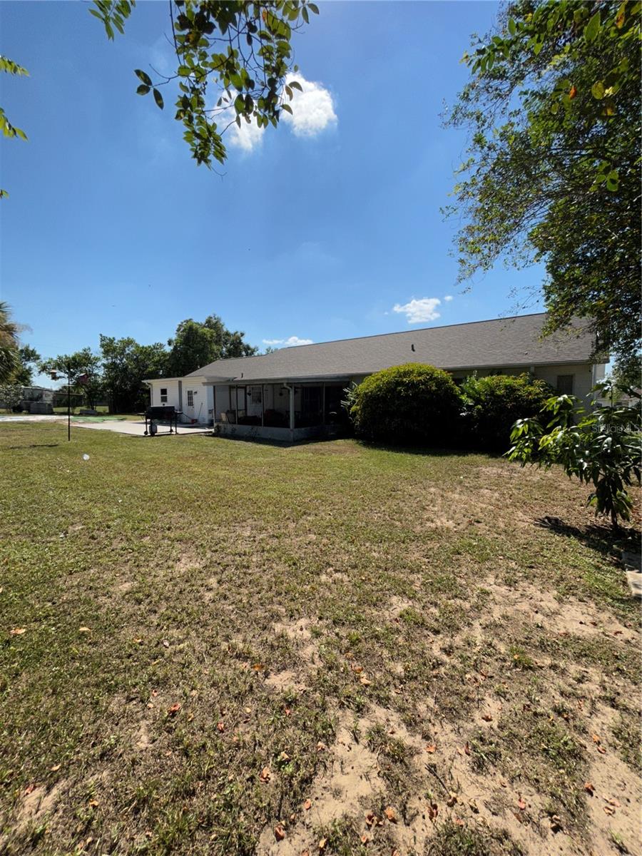 Image 21 of 24 For 1909 Lido Drive