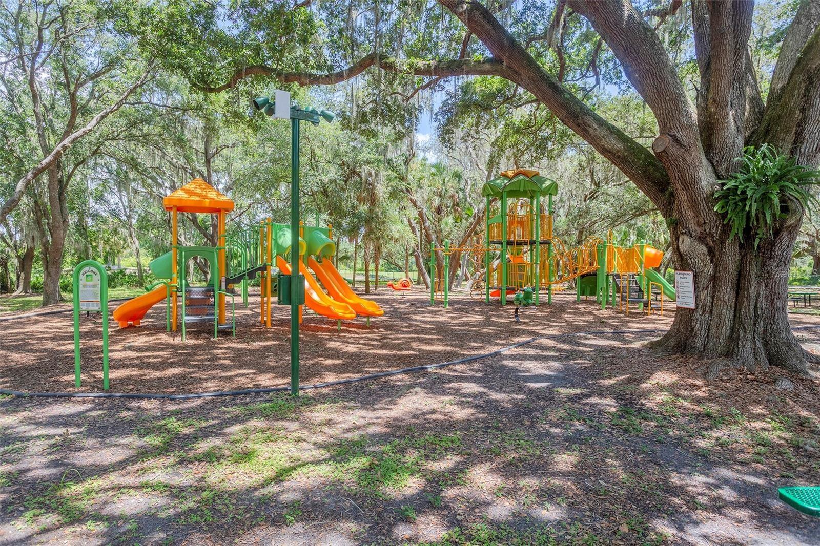 Image 28 of 31 For 18124 Paradise Point Drive