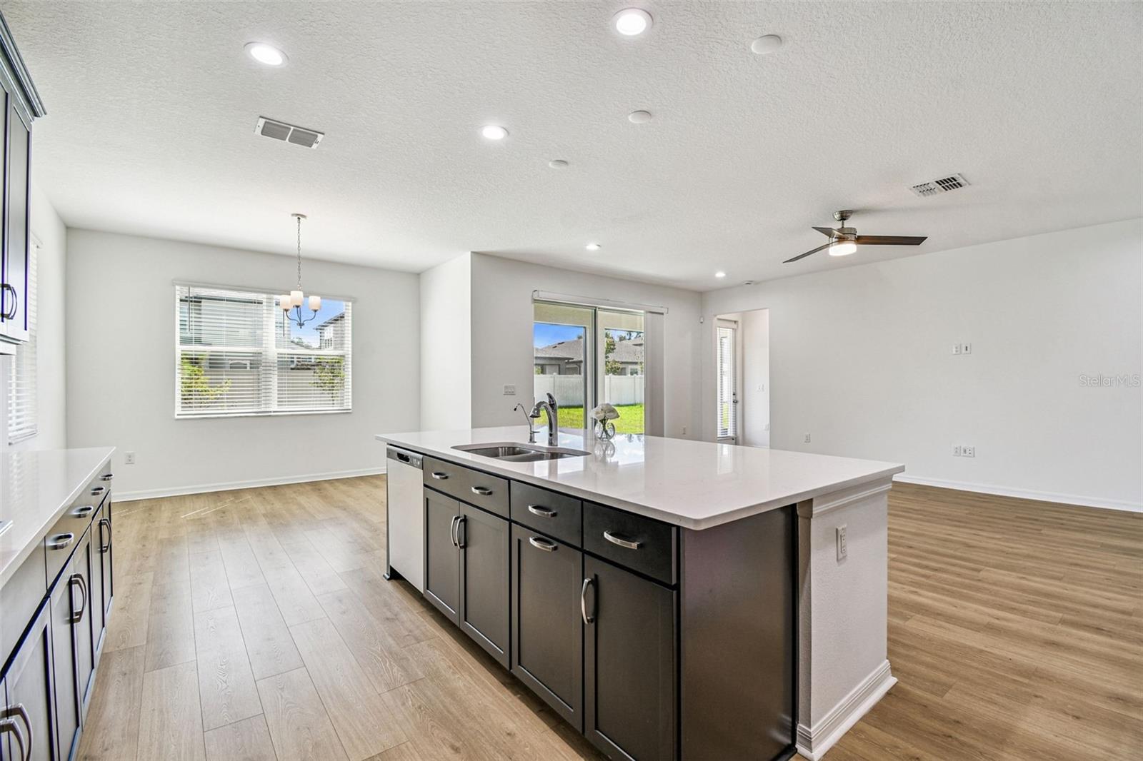 Image 20 of 88 For 11127 Sundrift Drive