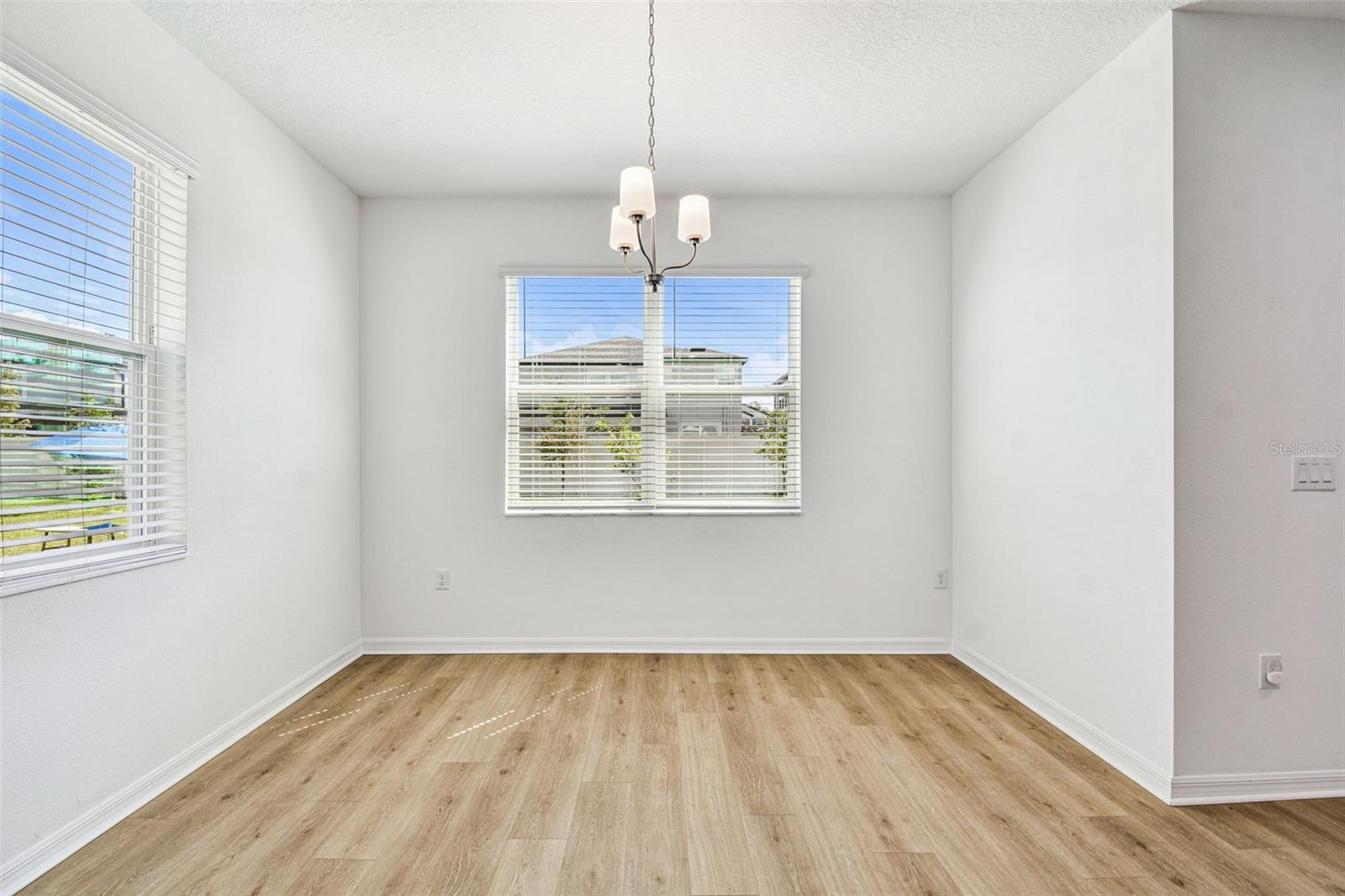 Image 30 of 88 For 11127 Sundrift Drive