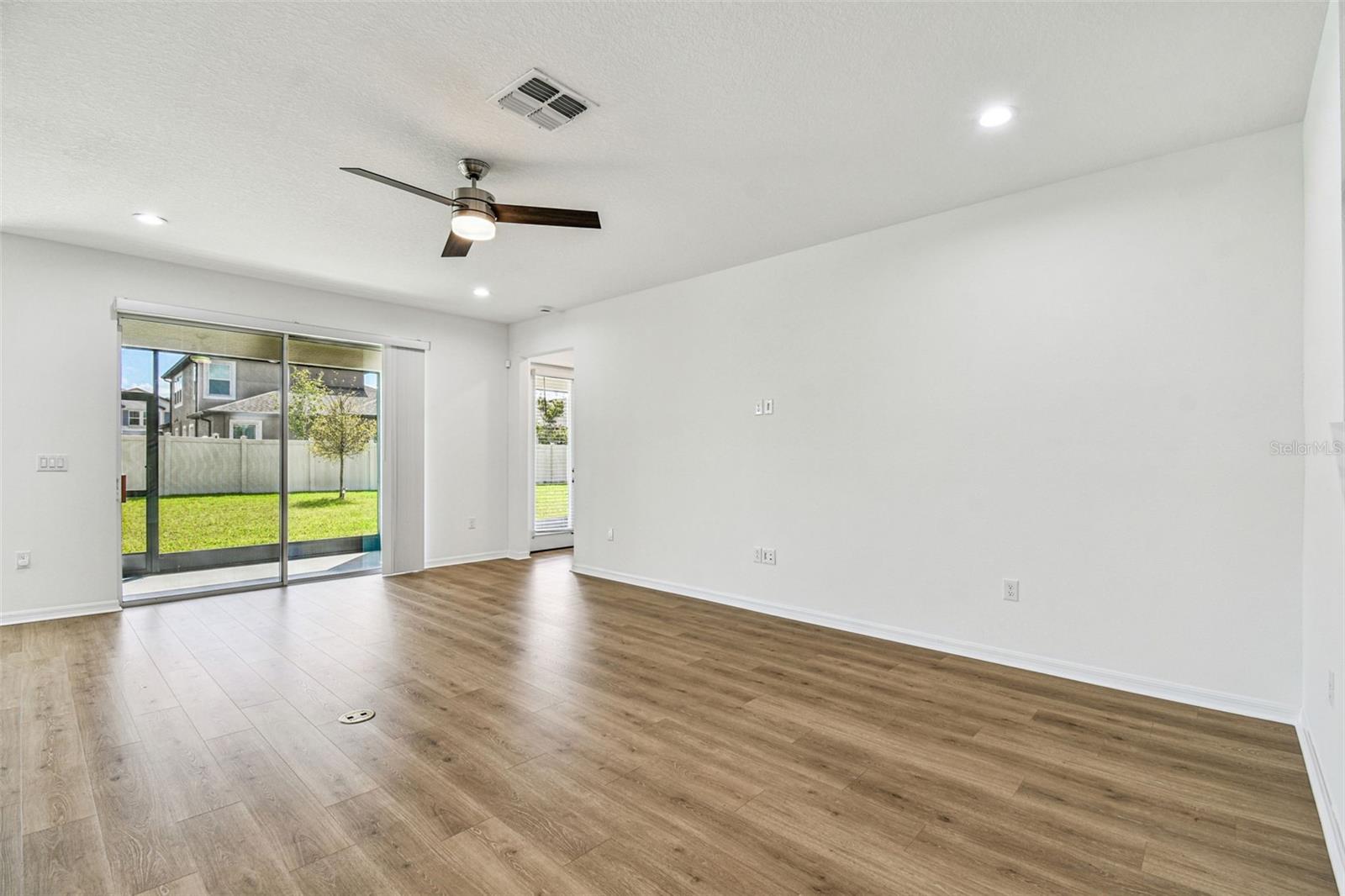 Image 34 of 88 For 11127 Sundrift Drive