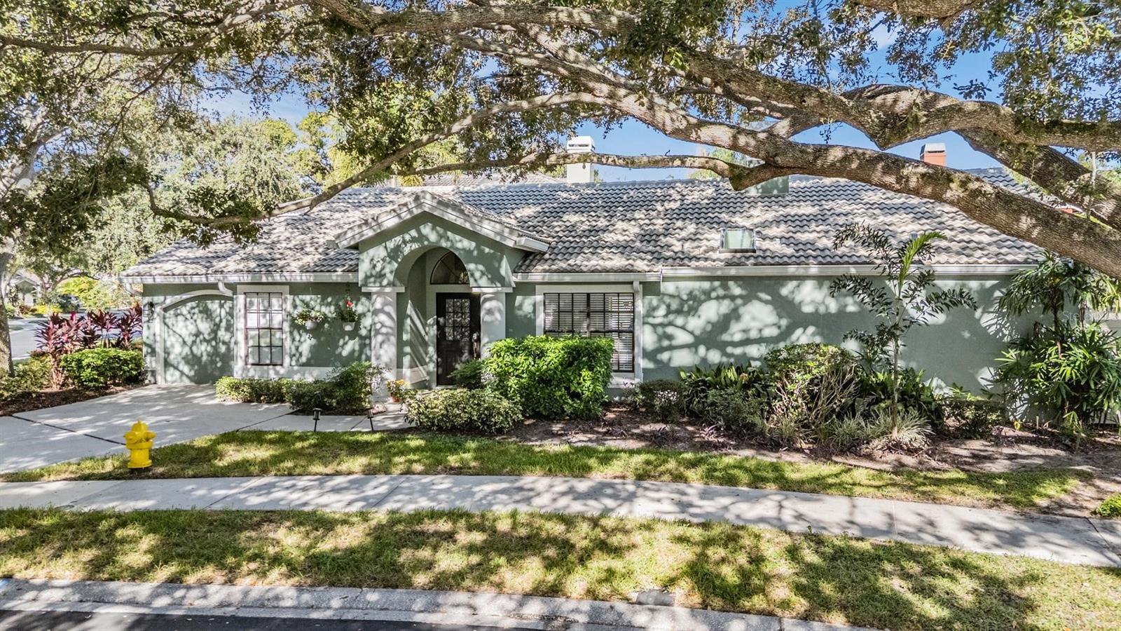 Details for 407 Georgetown Place, SAFETY HARBOR, FL 34695