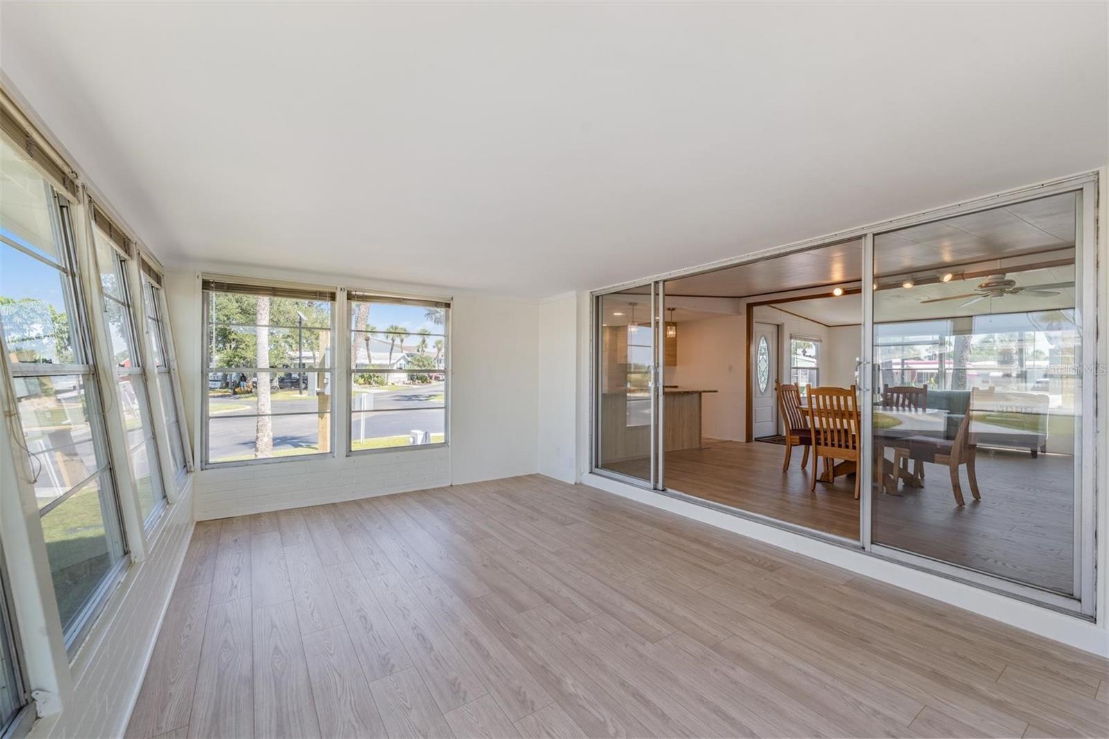 Image 14 of 35 For 4851 Gandy Blvd  B7l46