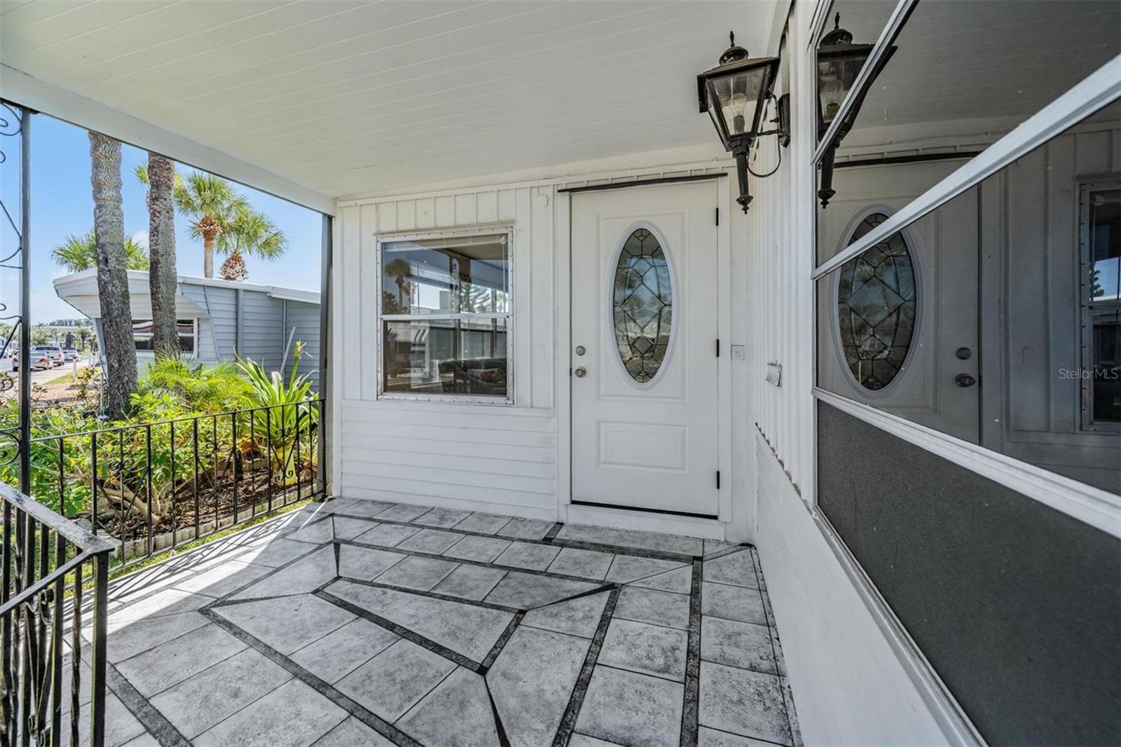 Image 2 of 35 For 4851 Gandy Blvd  B7l46